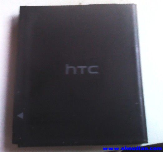 HTCG10电板  好的 手机丢了  充电器留下自用  送一块MOTO和夏新的电池
