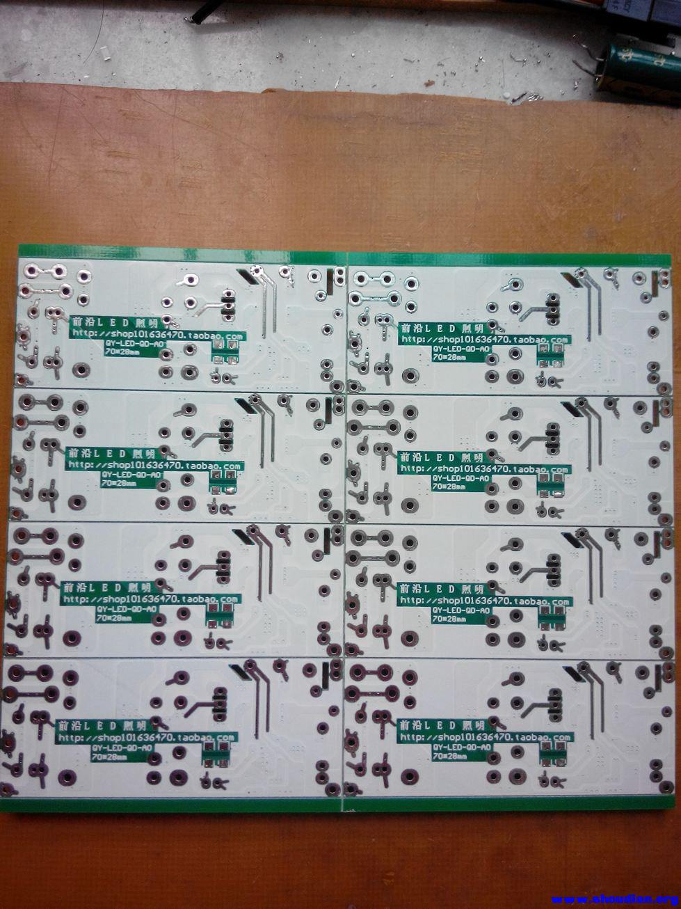 PCB板背面.jpg