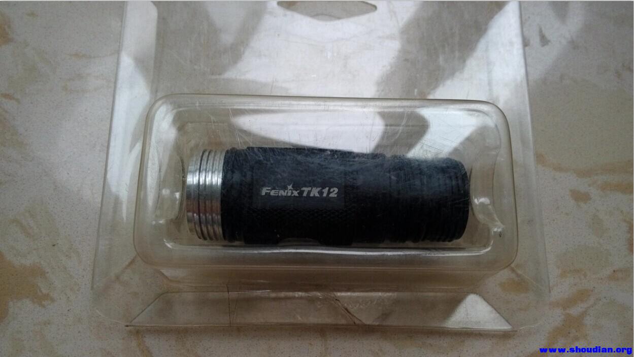 31早期TK12只能使用CR123A电池，如果想用18650电池需要单独购买一个桶身031.jpg.jpg