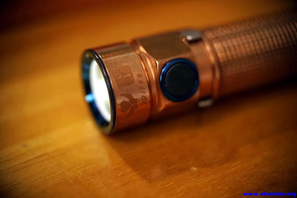 Olight S1A 原生銅義賣版