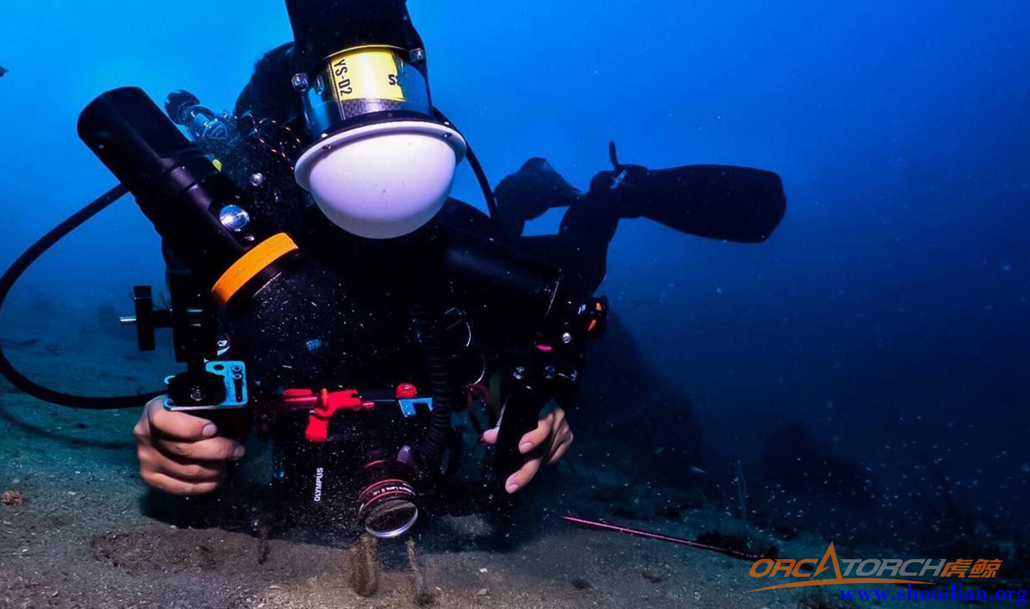 水下摄影补光潜水手电筒照明知识科普丨OrcaTorch潜水