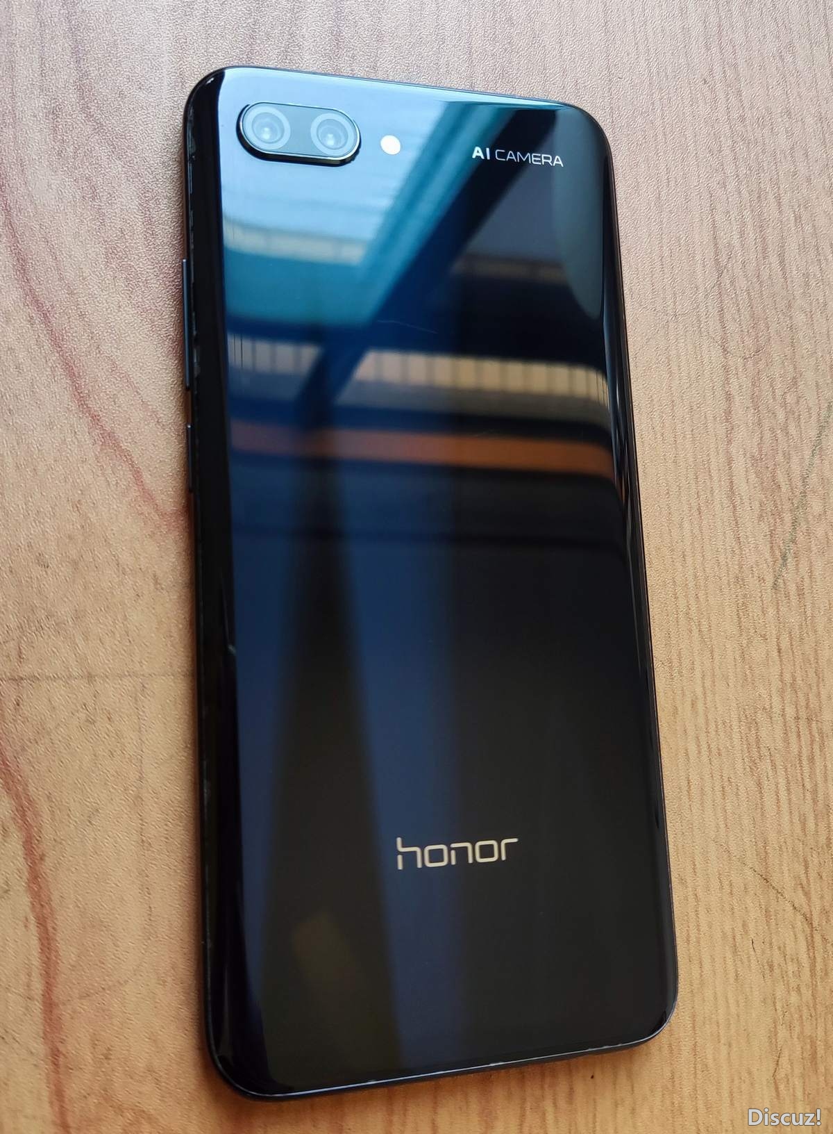 Honor-008.jpg