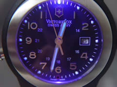 Victorinox的LED手表