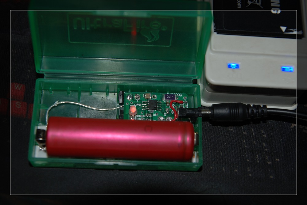 TP4056电池充电器-18650.jpg