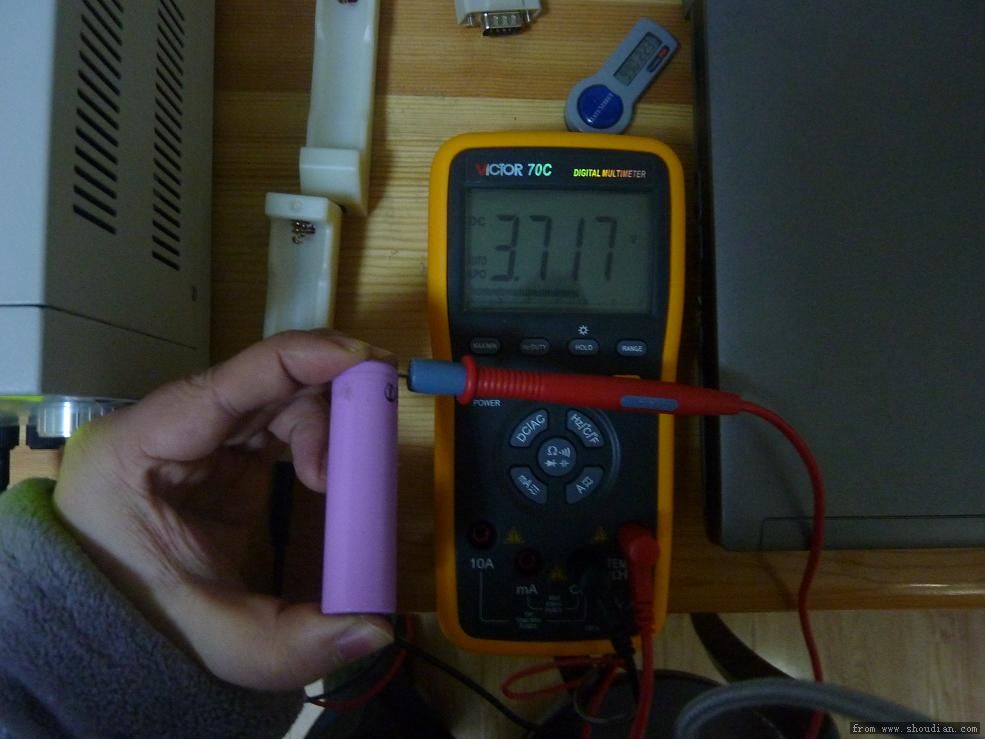 电池电压.JPG
