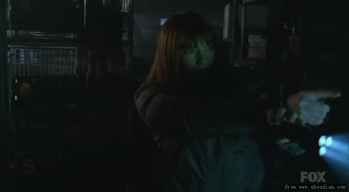 Fringe.S03E13TK45_045.jpg