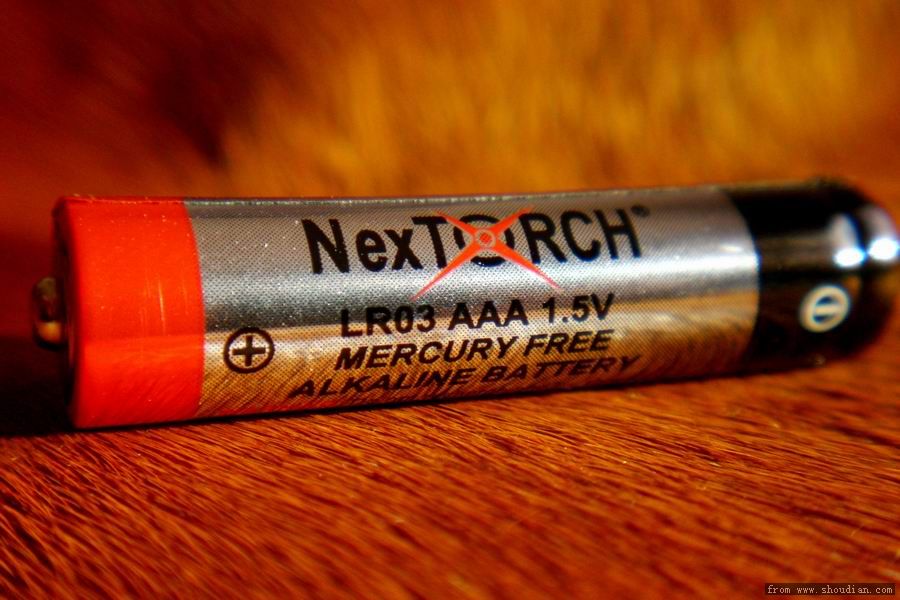 NEXTORCH 的原厂碱性电池